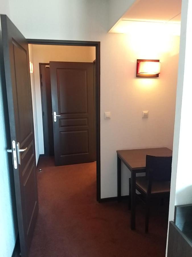 Studio Privatif Dans Hotel Residence Nimes Gare Exteriér fotografie